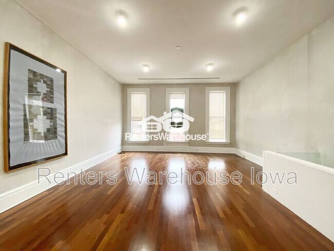 Photo - 520 1/2 Grand Ave