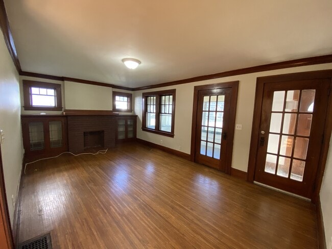 741-743 Genesee Park Blvd