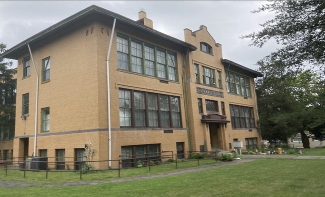 Photo - 1735 Ohio Ave