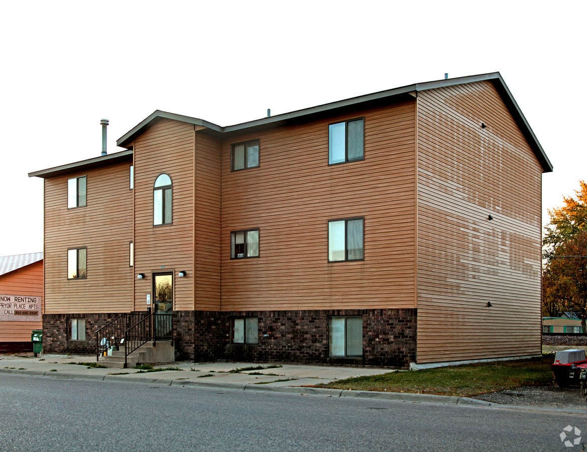Photo - Pryor Place Apartments