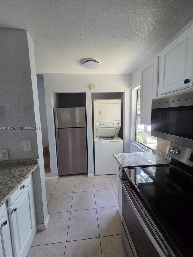 Photo - 46 SE 10th St