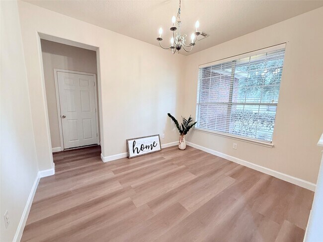 Photo - 26430 Richwood Oaks Dr