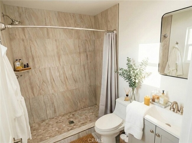 Photo - 8460 Nestle Ave