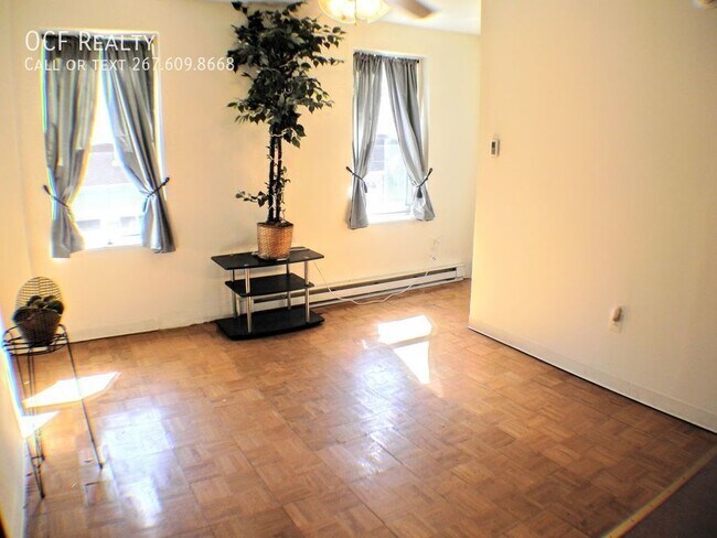 Photo - 1534 S 4th St Unidad 2nd Floor