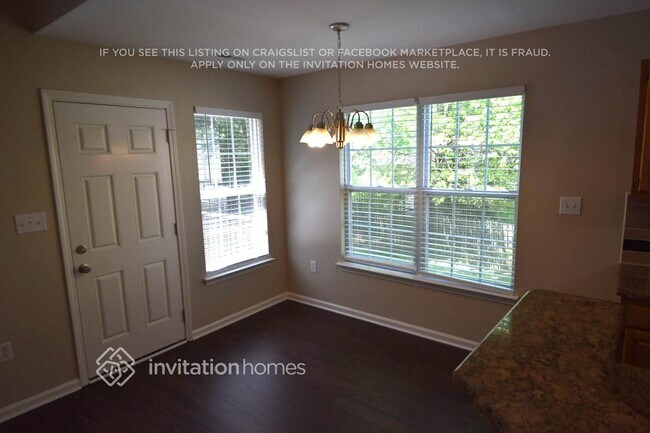 Photo - 4005 Canbury Ct