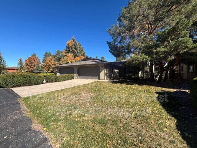 Photo - 2340 N Plateau Dr