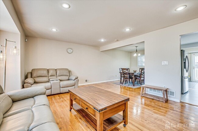 Photo - 79 Beechwood Ave