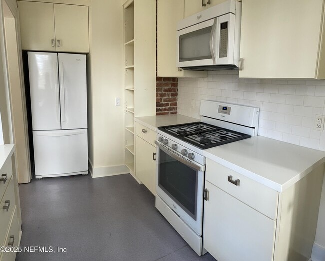 Photo - 1310 N Laura St