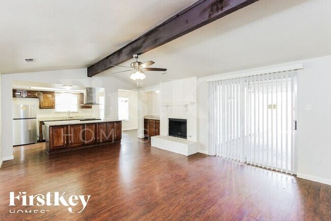 Photo - 7201 Harvest Hill Dr