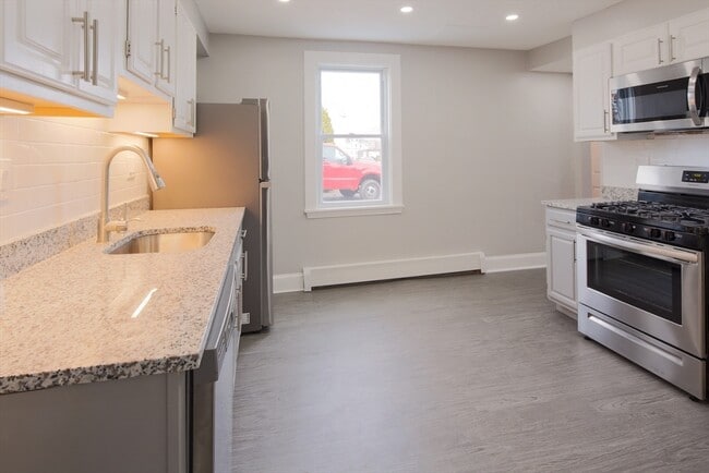 Photo - 259 Calvary St Unit 1