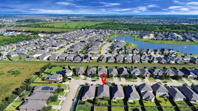 Building Photo - 24247 Prairie Glen Ln