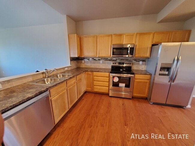 Photo - 708 Finch Dr