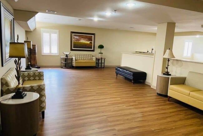 Photo - Glendale Garden Terraces