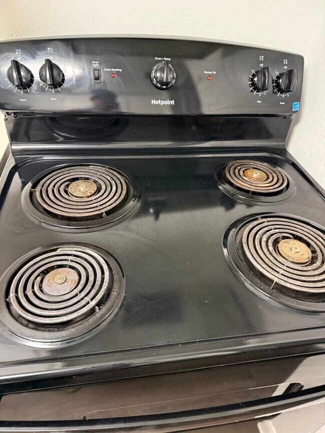 Photo - Fully Renovated 1/1 Available for Immediate Rent! Unit 59