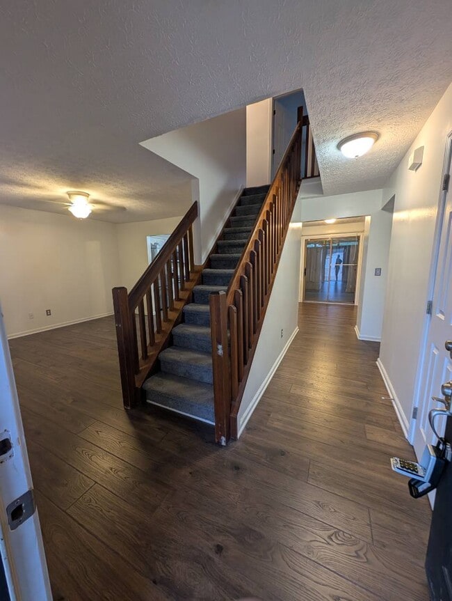 Photo - 53 Brenton Dr