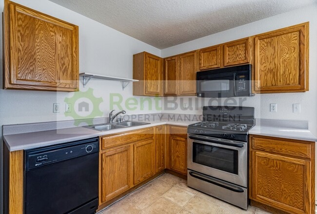 Photo - 10532 Ramah Dr NW