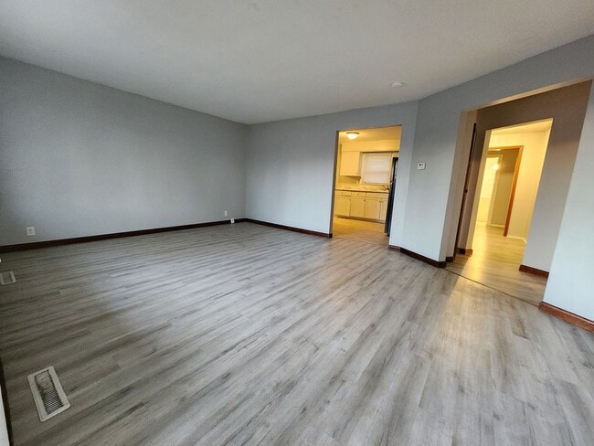 Photo - Spacious 3-Bedroom, 1-Bathroom Home AVAILABLE NOW!!