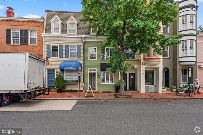 Building Photo - 2613 P St NW Rental
