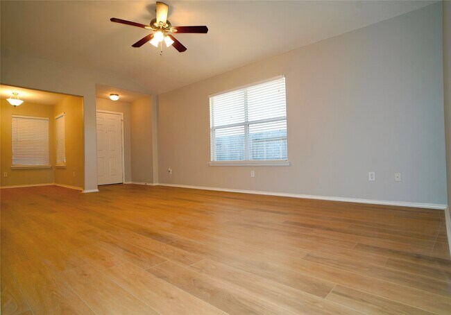 Photo - 9010 Grackle Run Ln