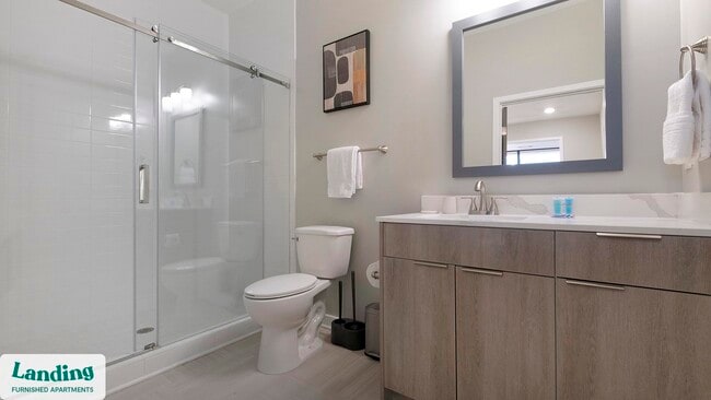 Photo - 600 19th St N Unit 607