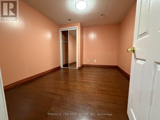 Photo - 564 Military Trail