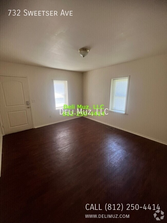 Building Photo - 732 Sweetser Ave Rental