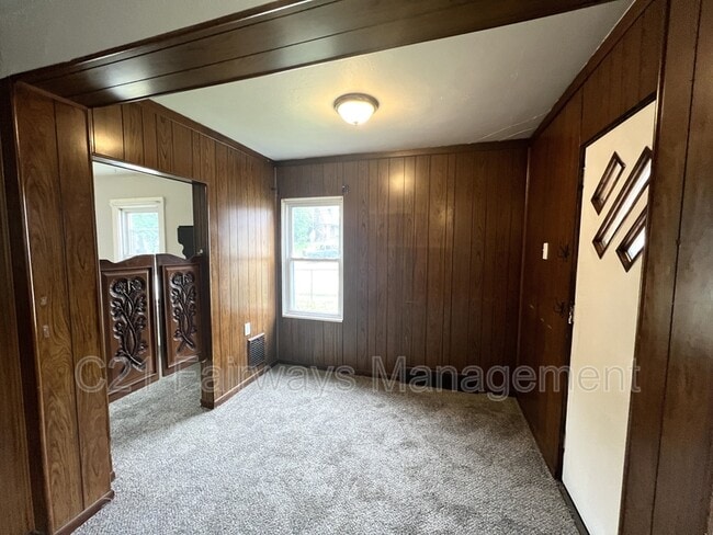 Photo - 453 Ohio Ave