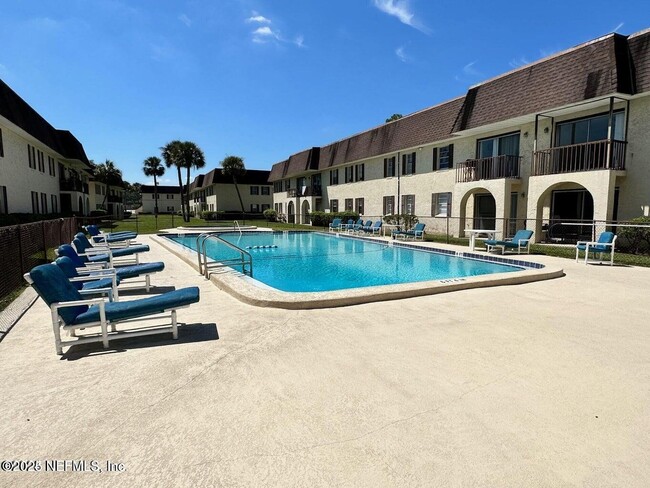 Photo - 1644 El Camino Rd Condo Unit 5