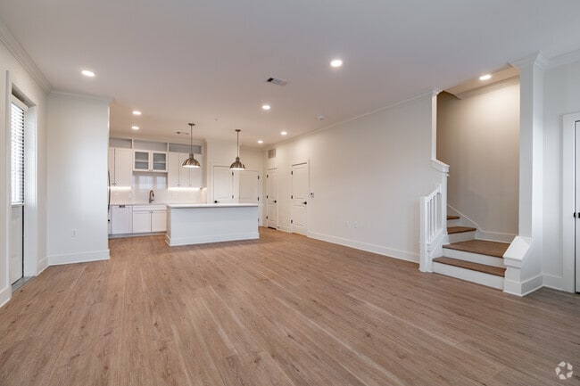 T1A 3BR, 2.5BA - 1648SF - Living Room