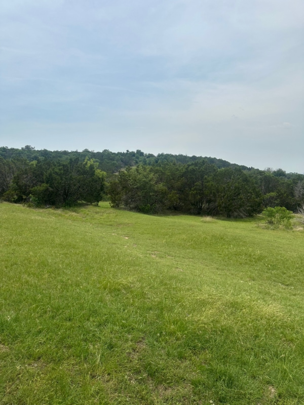 Photo - 230 Linda's Ln