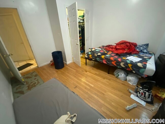 Photo - 1460 Tremont St Unidad 3