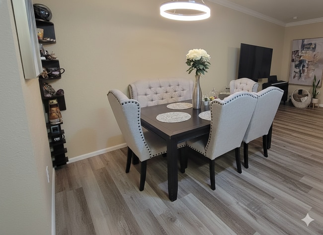 Building Photo - 4493 NW 49th St Unit 102