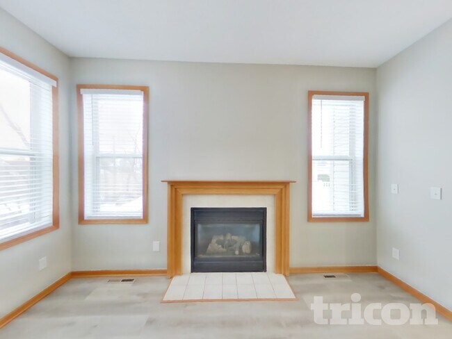 Photo - 9049 Garland Ln N