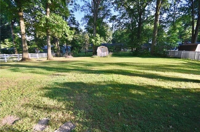 Storage shed - 365 Sleepy Hollow Dr