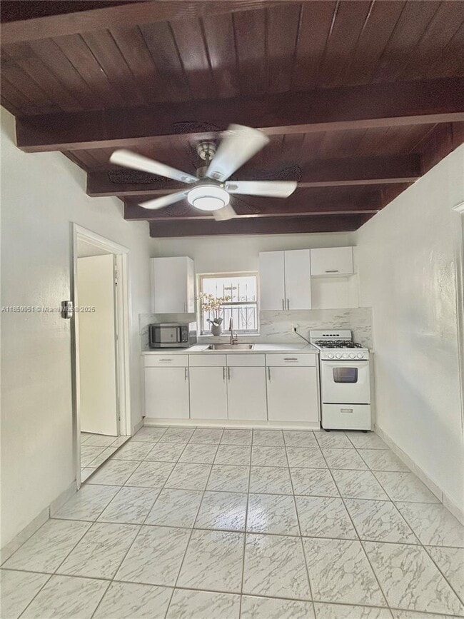 Building Photo - 618 E 24th St Unit 1 Rental