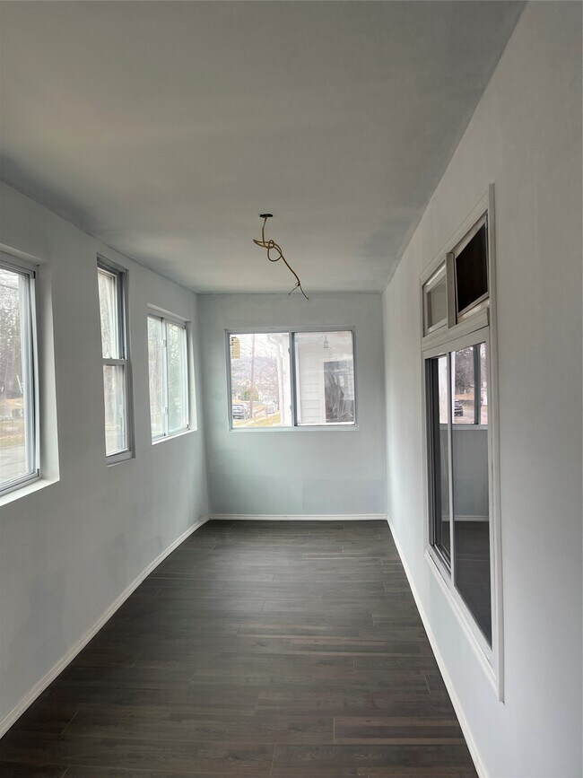 Photo - 127 Burbank Ave Unit 1