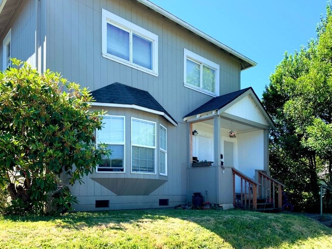2063 - 2063 Apartment Unit B