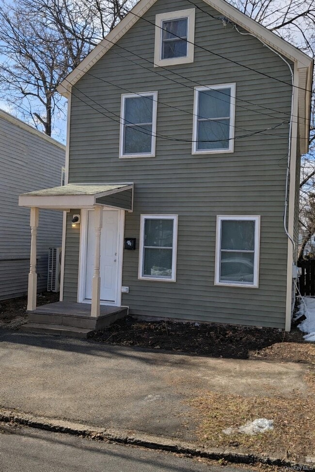 Building Photo - 9 Park Ave