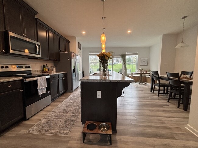 Photo - 513 Turquoise Ln