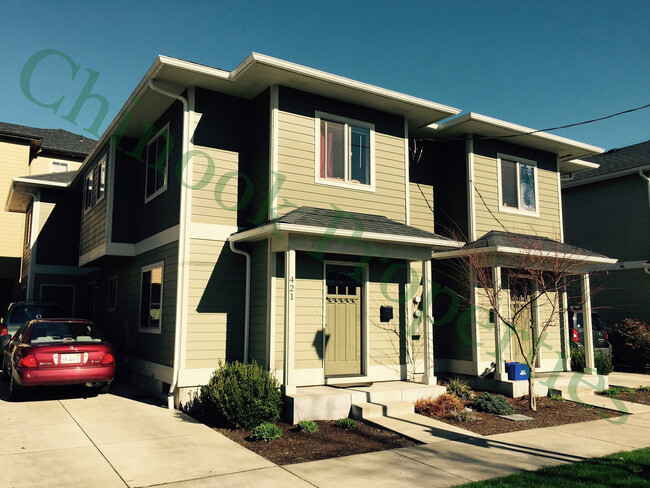 16th St Duplex near campus - 16th St Duplex near campus Townhome