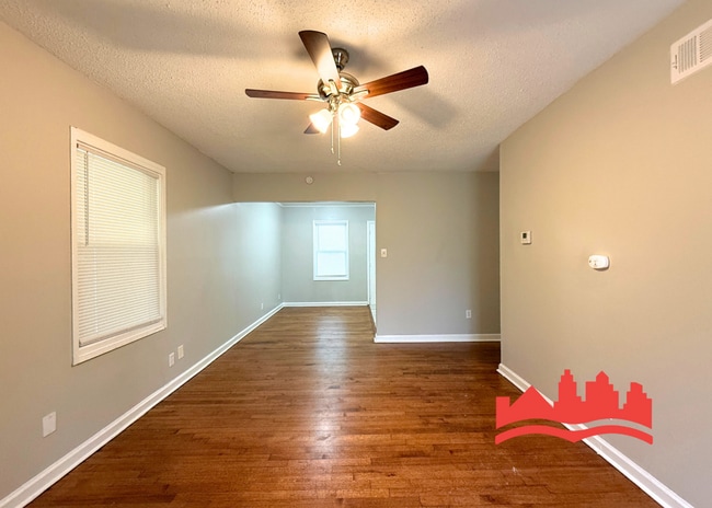 Photo - 3453 Madewell St