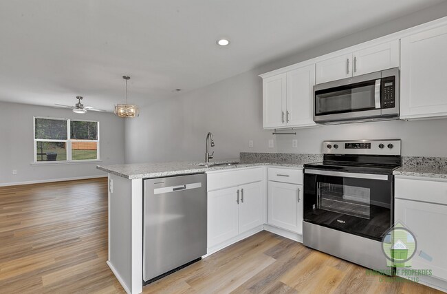 Photo - 4 Wofford Rd