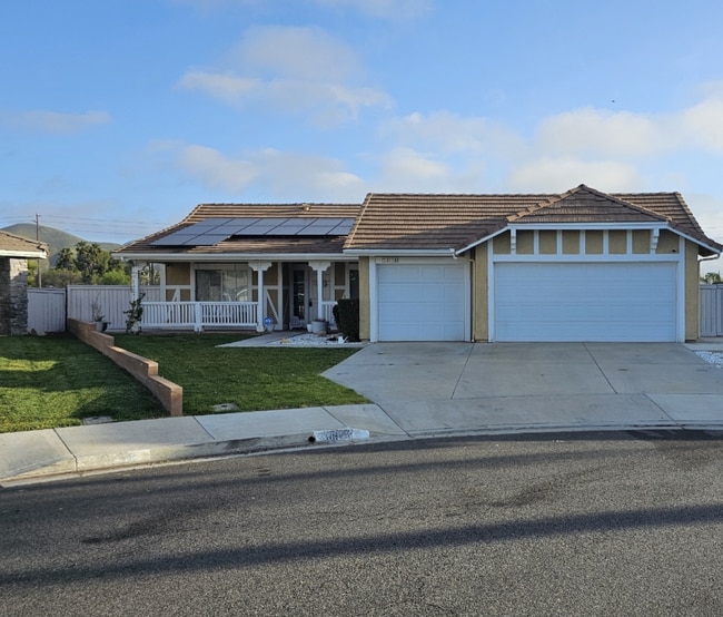 Building Photo - Solar Home in Menifee COMING SOON