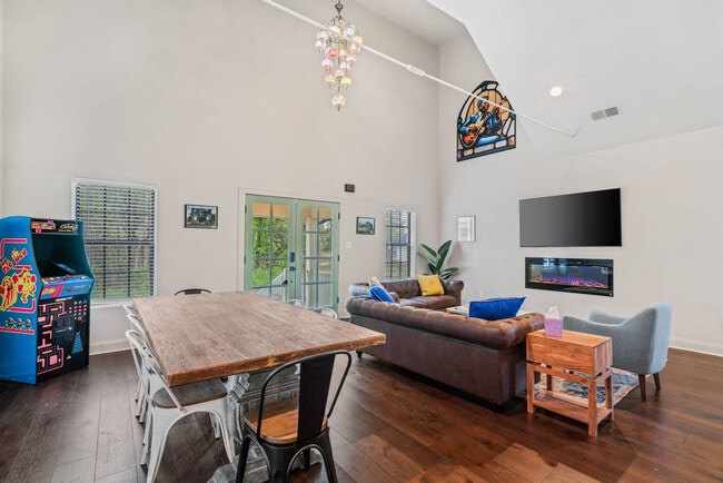Photo - 775 Tanglewood St Unit SI ID1608470P