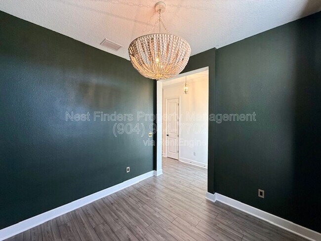 Photo - 119 Martha Ct.