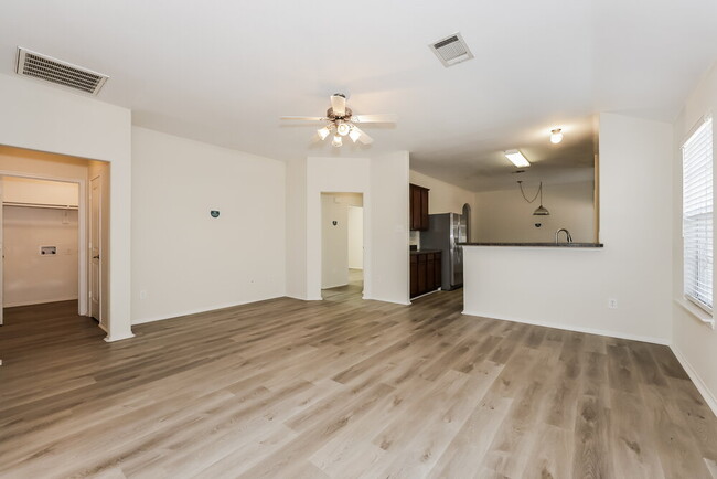 Photo - 4031 Ridgetop Dr