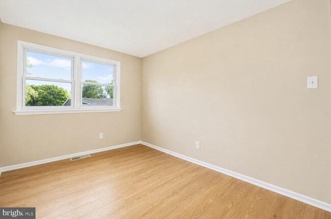 Photo - 3432 Ashfield Ln