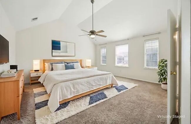 Photo - 320 Celia Cir