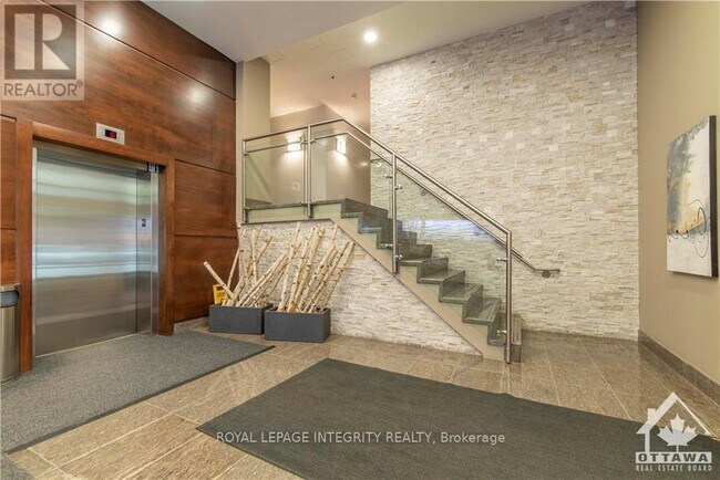 Photo - 238 Besserer St Unité 808