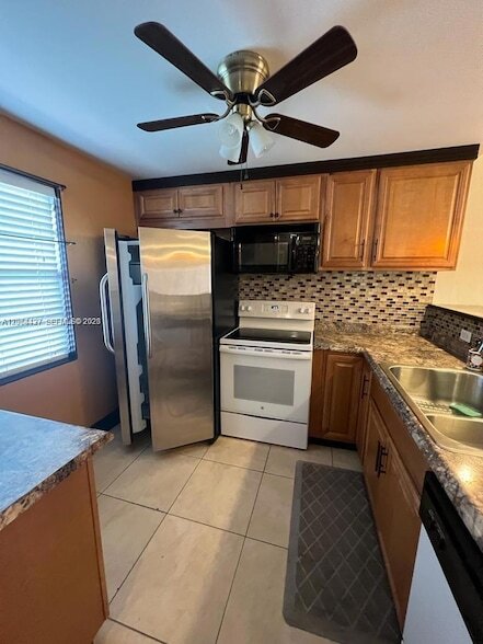 Photo - 7305 NW 4th Pl Unit 108